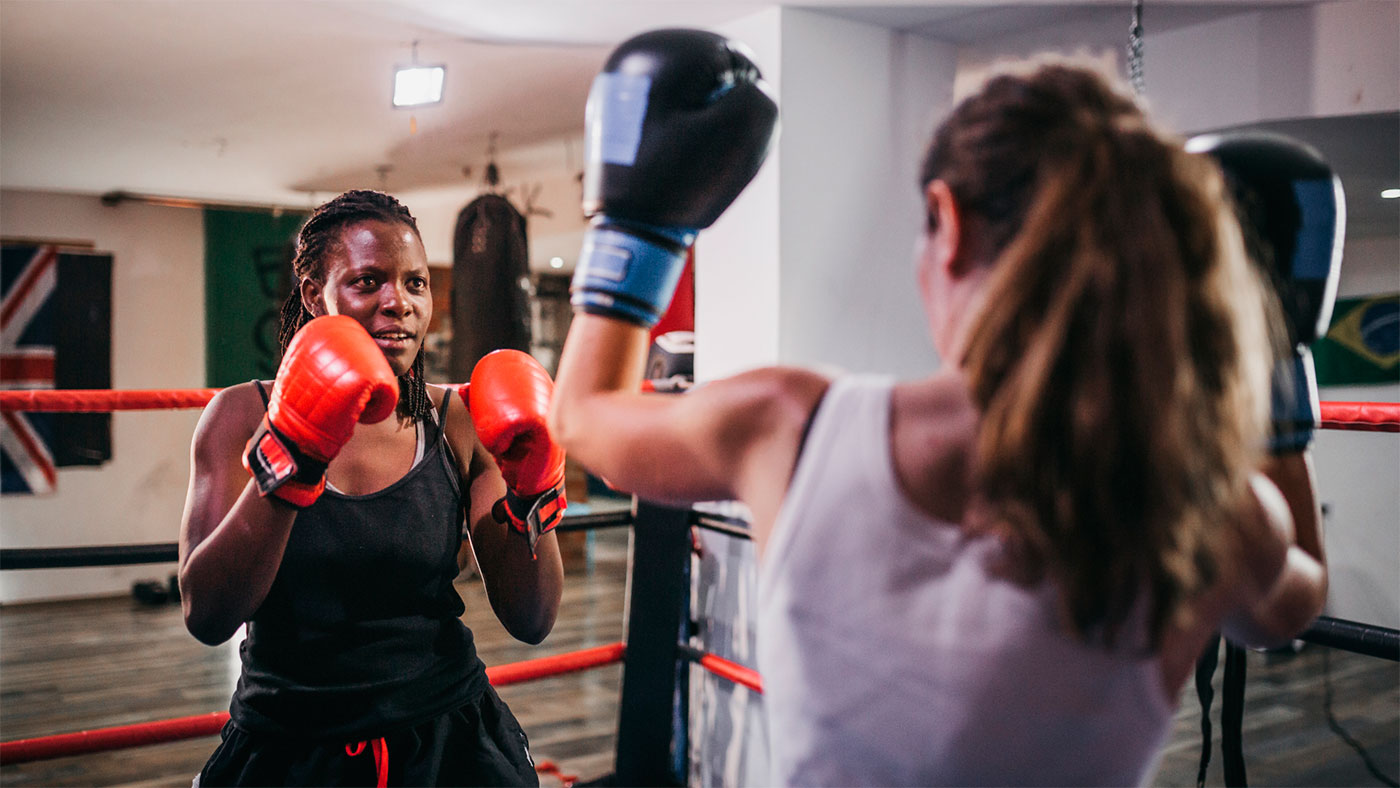 dieta per la boxe con taglio del peso usando la tecnica della disidratazione e allenamenti duri, consulenza di un nutrizionista sportivo a milano e torino