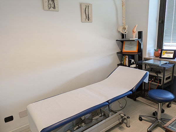 sede collegno nutrizionista sportivo lettino per visite e analisi composizione corporea