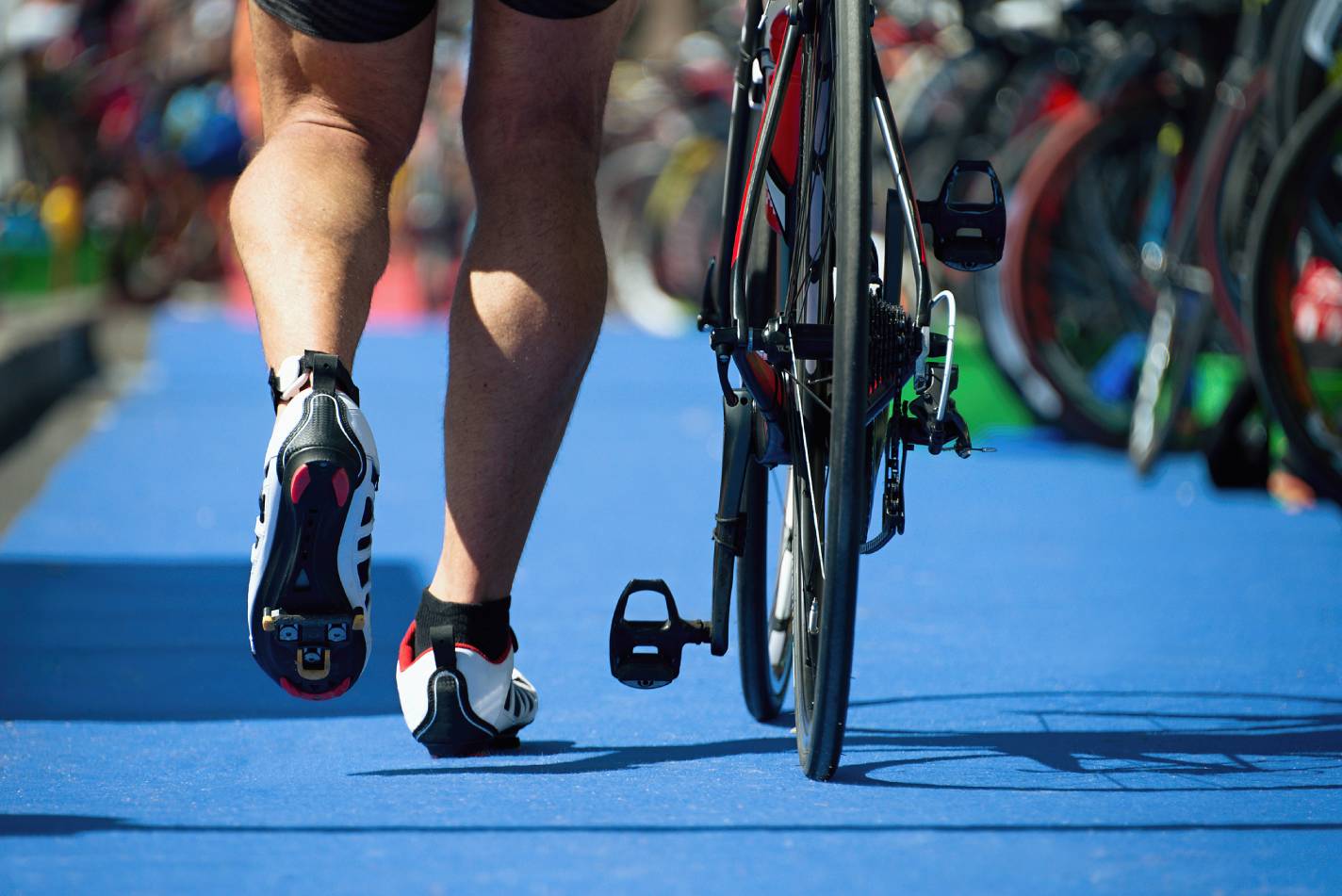 personalizzazione dieta triatleta, frazione ciclismo di una gara di triathlon