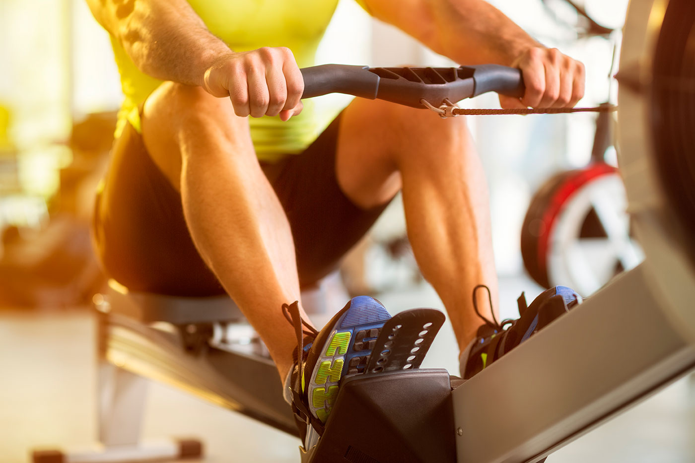 la nutrizione nel canottaggio per migliorare la preparazione atletica anche con allenamenti al vogatore in palestra