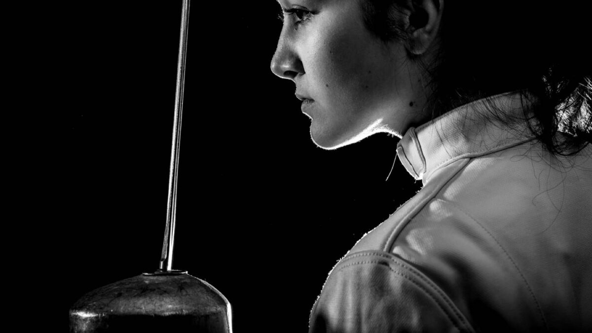 alimentazione per la scherma femminile, foto di un'atleta donna